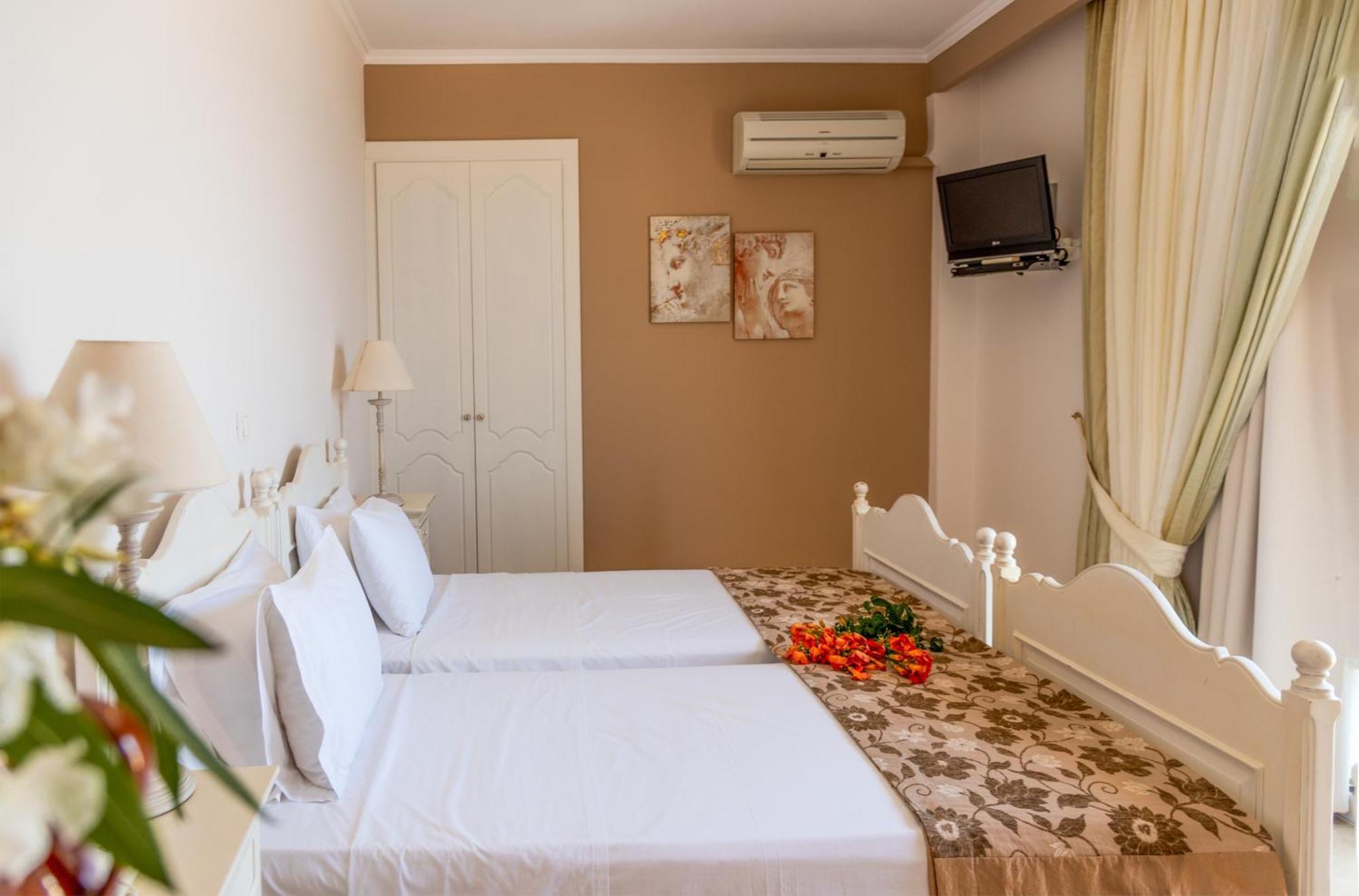 Hotel Astron Princess Карпатос Екстериор снимка