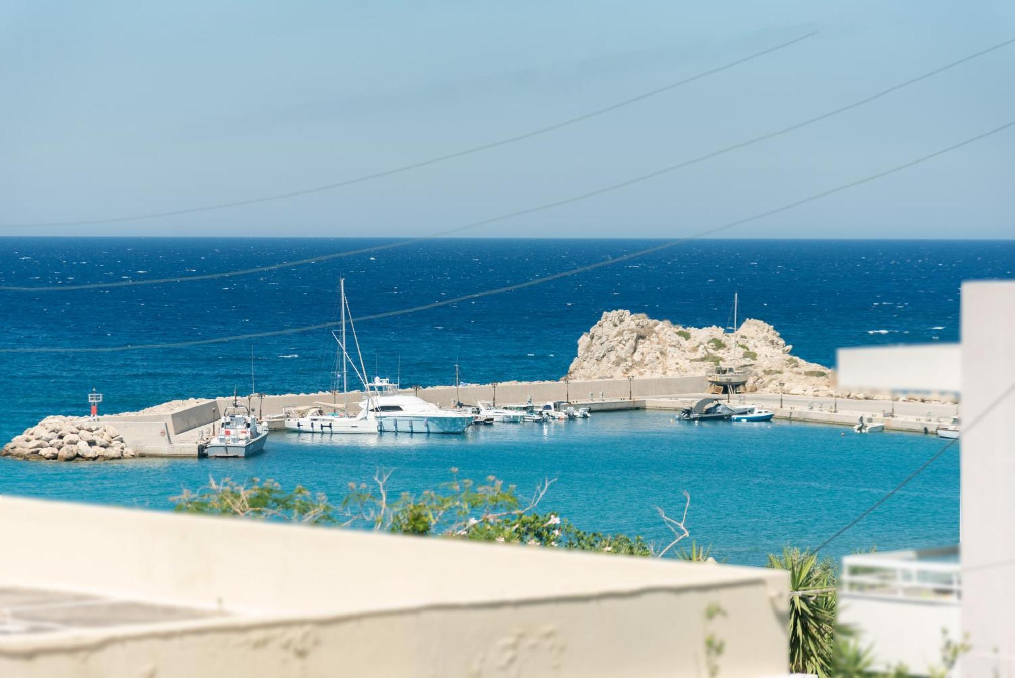 Hotel Astron Princess Карпатос Екстериор снимка