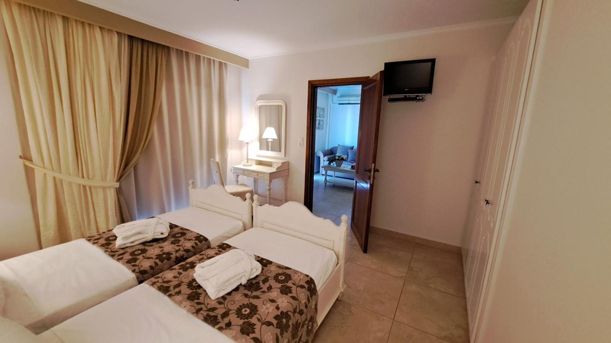 Hotel Astron Princess Карпатос Екстериор снимка